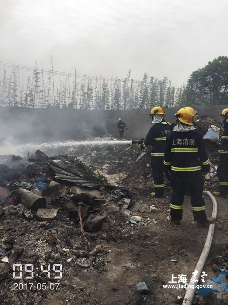 c51b2f7cd14f49ac81e7fb7028128a88.jpg c51b2f7cd14f49ac81e7fb7028128a88.jpg