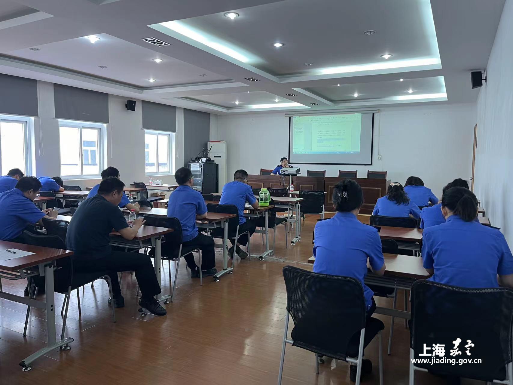 06ec6cbd86df4cadb8e2c5d115a50573.jpg