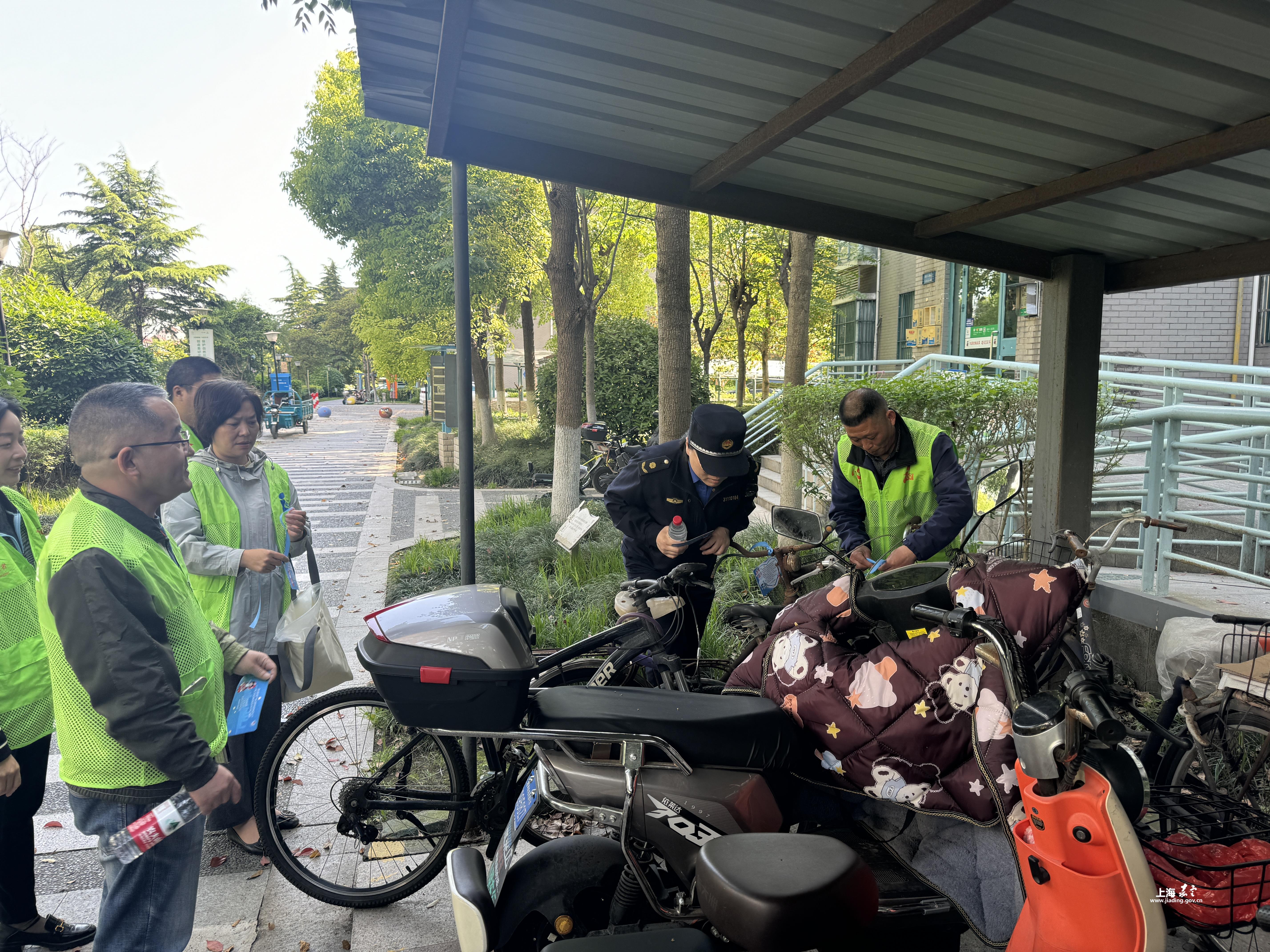 2980b1b883fb41388a8f82e74e6ecb95.jpg 2980b1b883fb41388a8f82e74e6ecb95.jpg