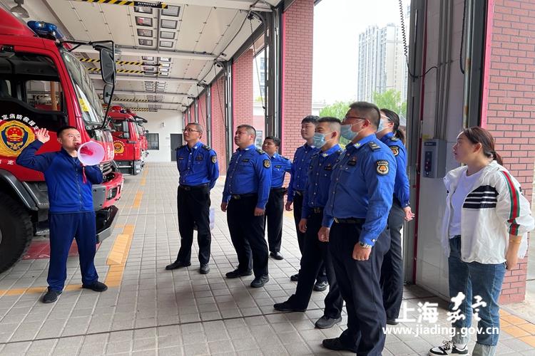 2fe56f160cf840a2ac339cff4175e701.jpg 2fe56f160cf840a2ac339cff4175e701.jpg