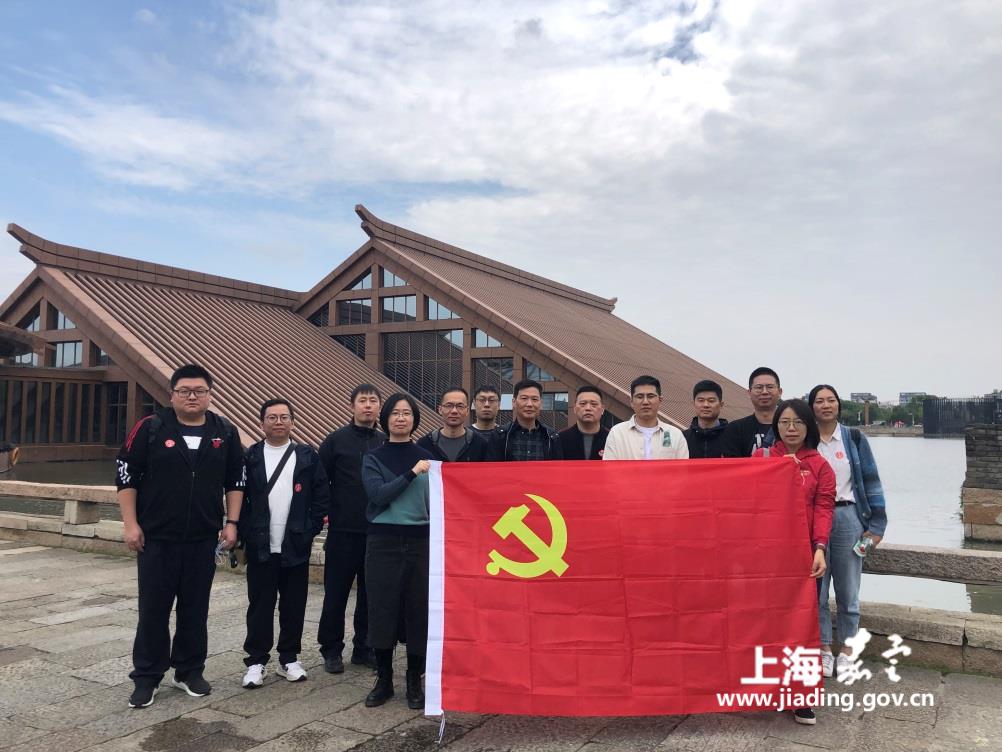 36c377353f6842b58927a2e49f93bb16.jpg 36c377353f6842b58927a2e49f93bb16.jpg