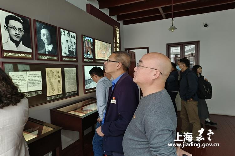 4e97bfd759594a55b5c265a82622e0ef.jpg 4e97bfd759594a55b5c265a82622e0ef.jpg