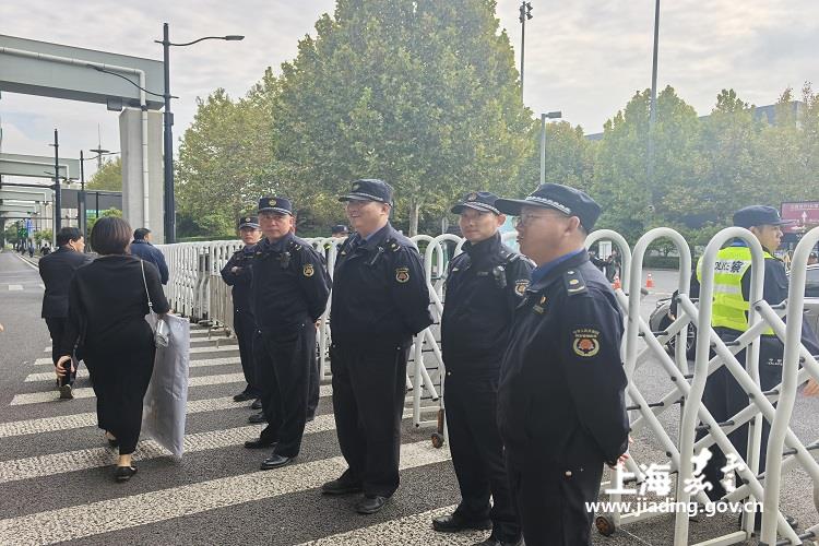 70d5cb81597a453aafaeebccc38e0ddc.jpg 70d5cb81597a453aafaeebccc38e0ddc.jpg