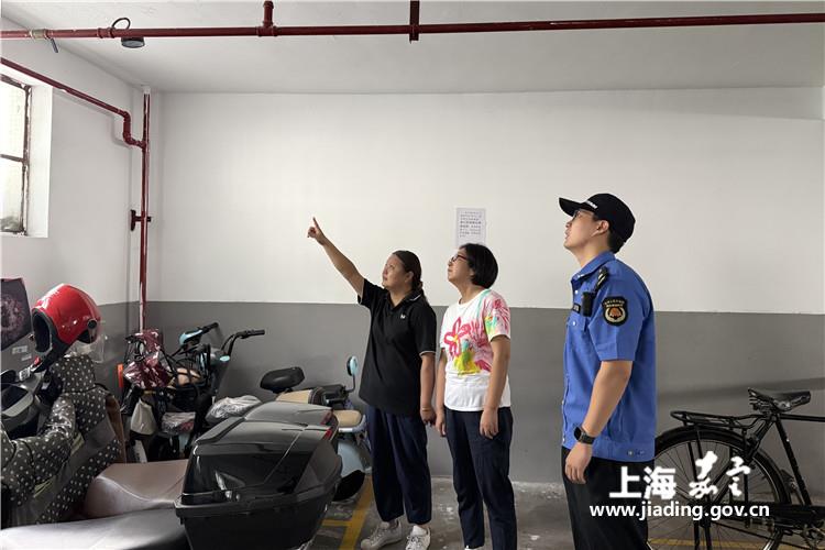 8b08833ff0694b10bfb1d052559bc413.jpg 8b08833ff0694b10bfb1d052559bc413.jpg