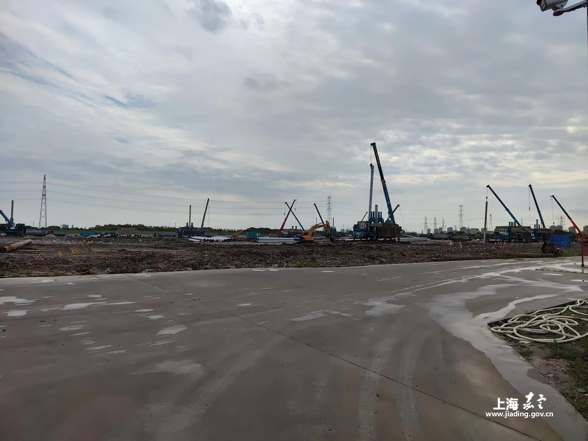 b4546fffca5f4a7db1e1b57390f7e2cf.jpg b4546fffca5f4a7db1e1b57390f7e2cf.jpg