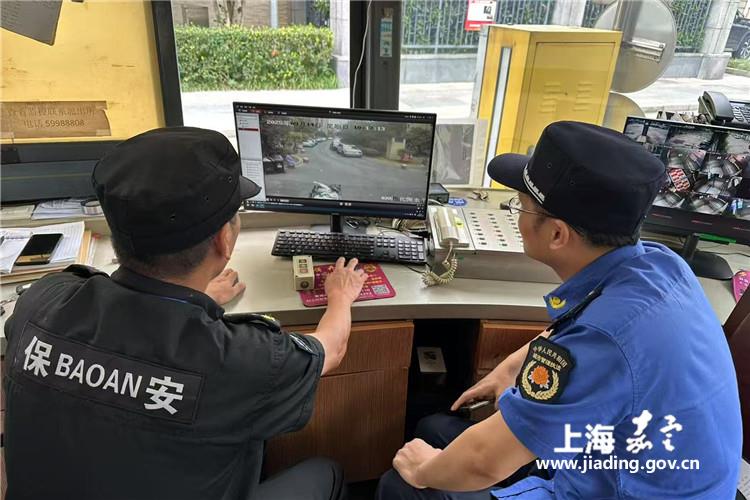 b9d60cc928464f9596f64396e641bd81.jpg b9d60cc928464f9596f64396e641bd81.jpg