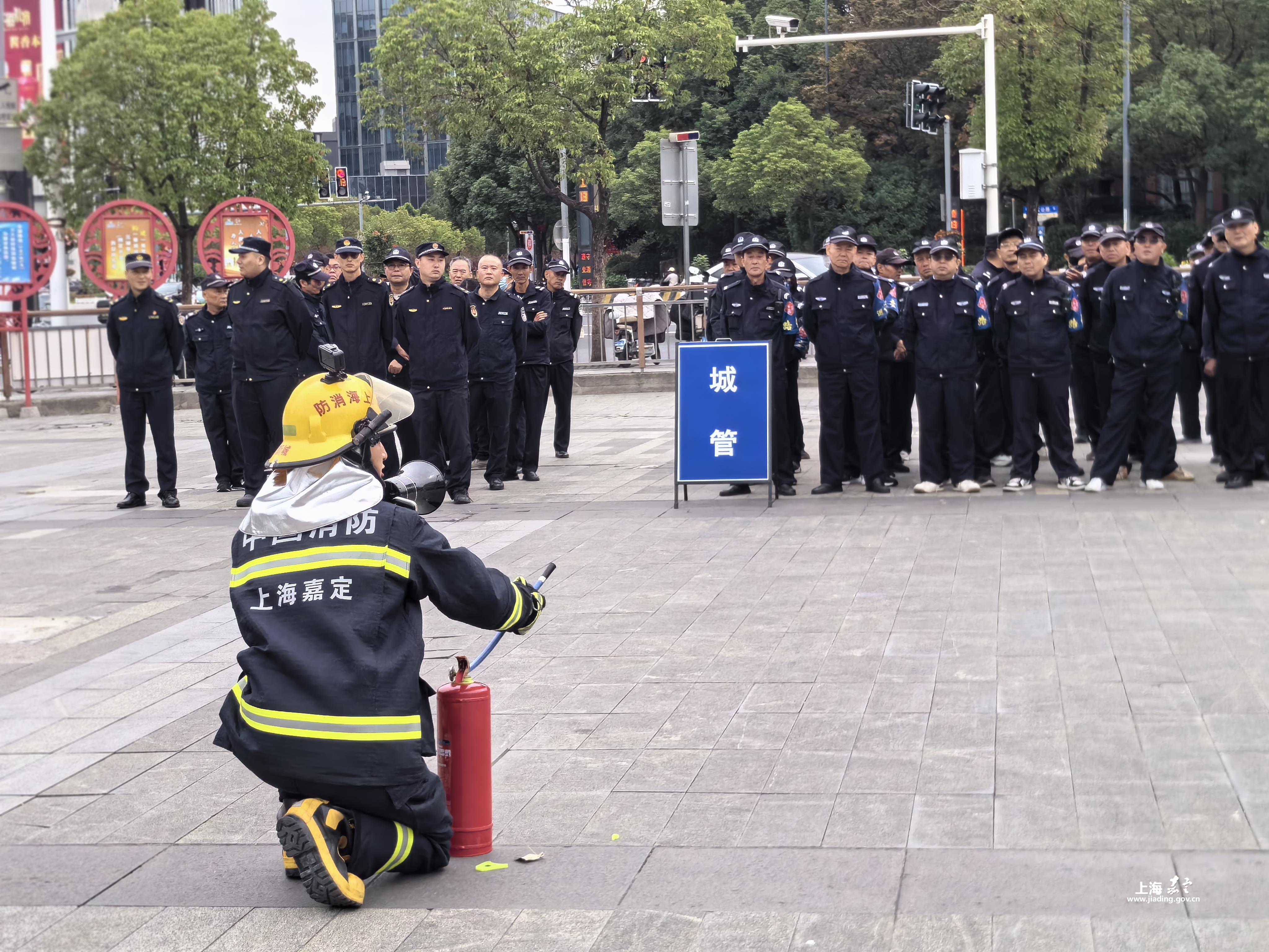 c76f7ad8d6c24b0097f186822e9475f1.jpg c76f7ad8d6c24b0097f186822e9475f1.jpg