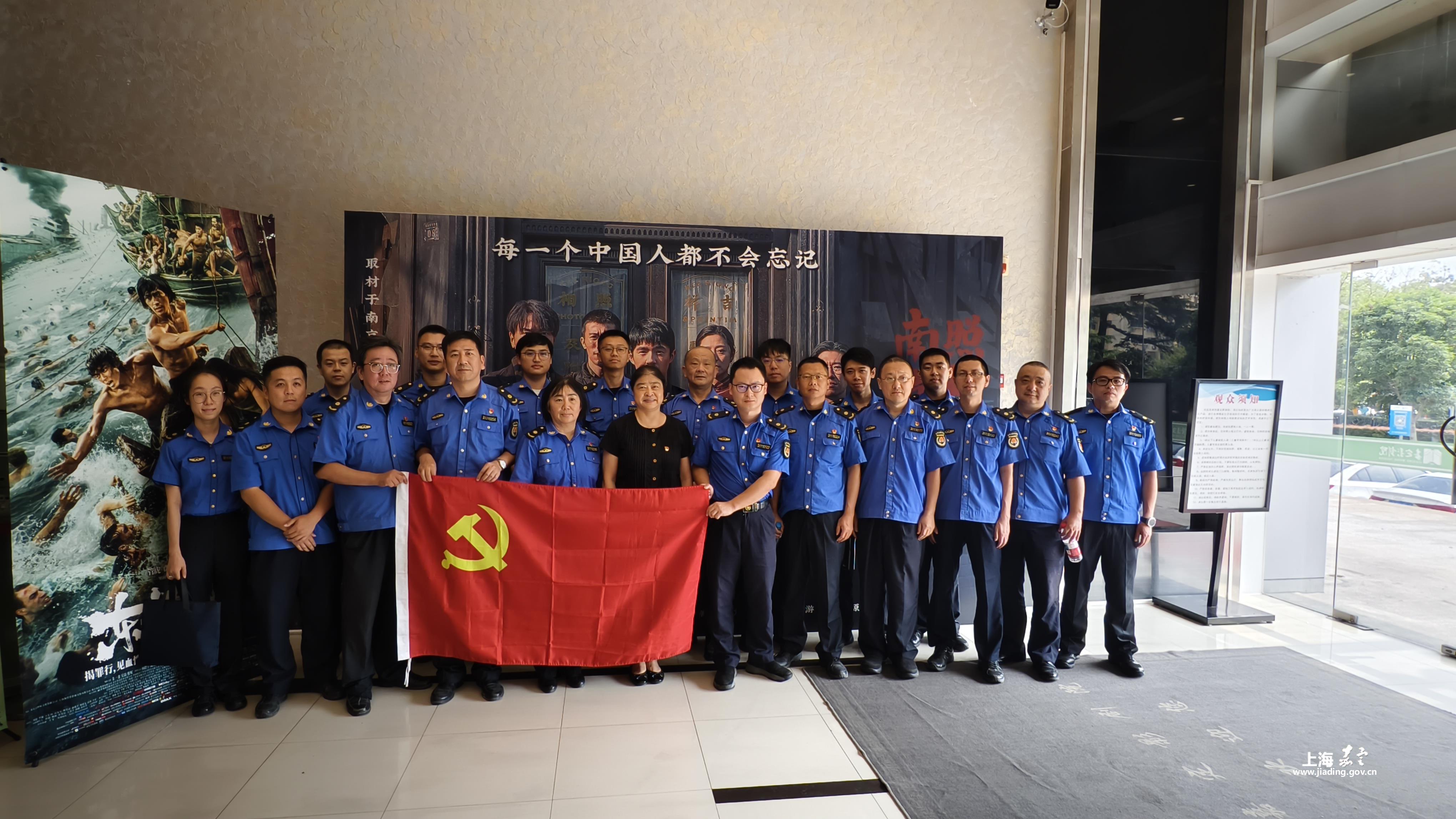 cd1f136dabf44f36bdd476bd18df0d39.jpg