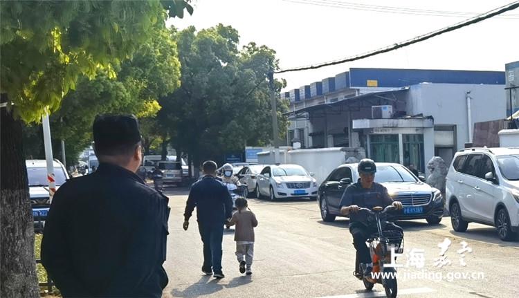 eaf6ec808eec4736b52167d8101bdb47.jpg eaf6ec808eec4736b52167d8101bdb47.jpg