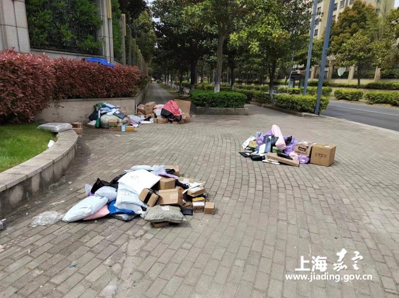 ee43689151f94d97bb85b714150102ec.jpg ee43689151f94d97bb85b714150102ec.jpg