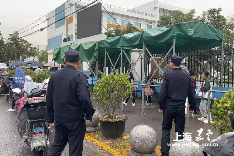 f4c2ebf0520e472fb119b224644c1ec4.jpg f4c2ebf0520e472fb119b224644c1ec4.jpg