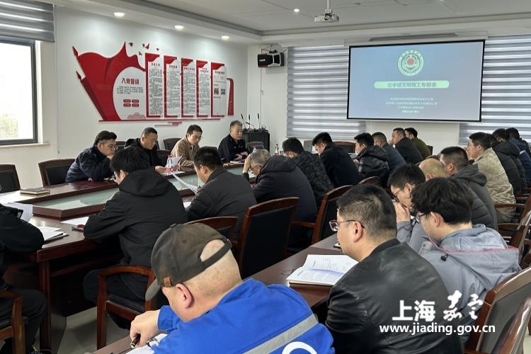 fcee8408a4de4b599140eeb11a1696a1.jpg